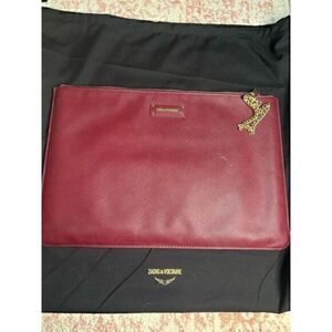 Ideal of Sweden MacBook 16 inch bag chain detail addition